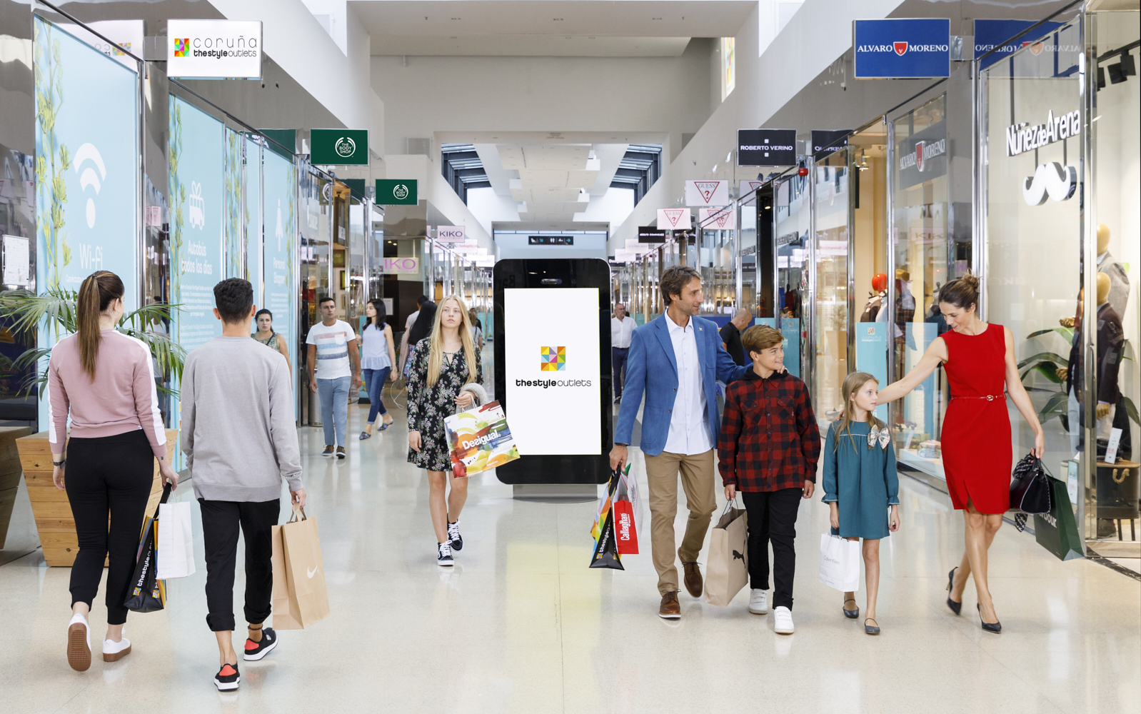 Campaña promocional Outlet Culleredo · agencia Grupo 76